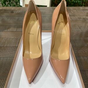 Christian Louboutin Tan Heels Elegant Stiletto Pumps size 41